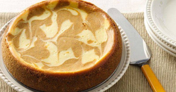 Slow-Cooker Pumpkin Swirl Cheesecake