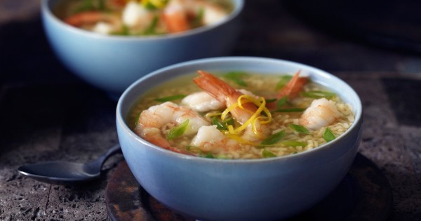 Lemon Garlic Shrimp Soup with Brown Rice