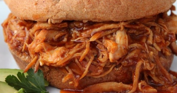 Zesty Slow Cooker Chicken Barbecue