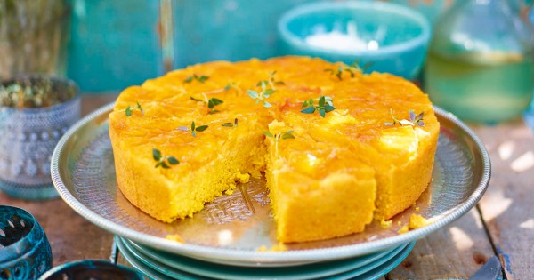 Orange, polenta and olive oil cake with mascarpone and thyme