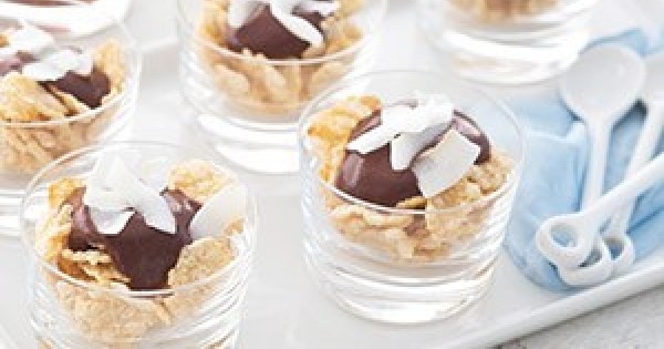 Honey-Hot Cocoa Kellogg’s® Special K® Shooters