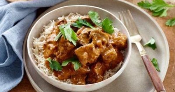 Beef Stroganoff in the Slow Cooker