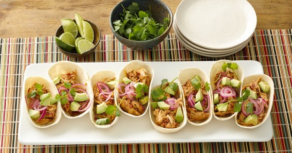 Green Chile Creamy Chicken Taco Bowls