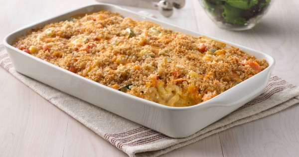 Macaroni and Cheesy Chicken Baked Casserole