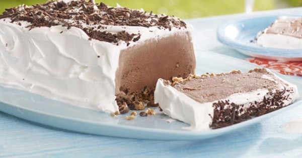 Chocolate Cookie Ice Cream Slice