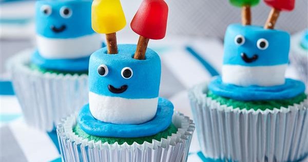 Zany Robot Cupcakes