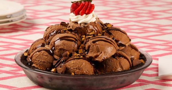 Chocolate Caramel Ice-Cream Pie CBC Best Recipes Ever