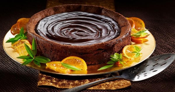 Nutty Chocolate Orange Flourless Cake