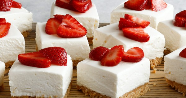 No-Bake Cheesecake Bars