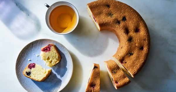 Roman Breakfast Cake