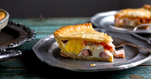 Spicy Bacon-and-Egg Pie