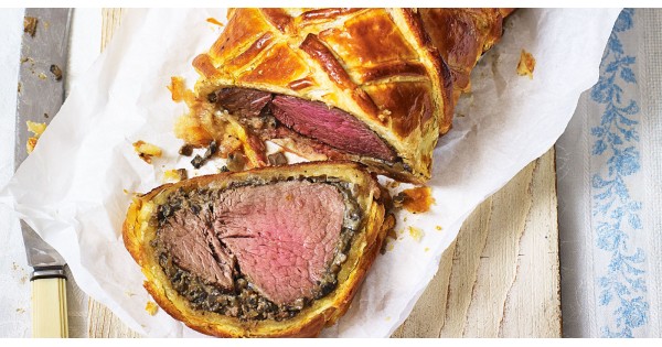 Mary Berry beef wellington recipe with mushroom gravy