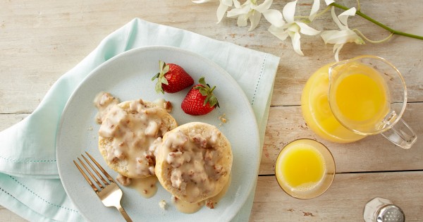 Biscuits and Peppered Sausage Gravy