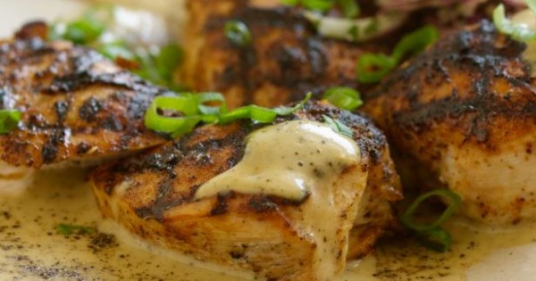Sixteen-Spice-Rubbed Chicken Breast with Black Pepper Vinegar Sauce and Green Onion Slaw