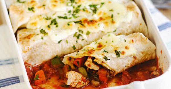 Tasty chicken enchiladas