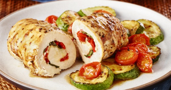 Basil and Roasted Red Pepper Chicken Roll-Ups