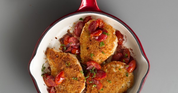 Pan-Roasted Chicken with Fresh Tomato Sauce