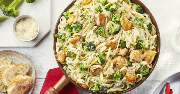 Chicken & Broccoli Alfredo
