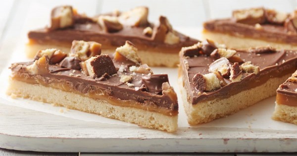 Twix™ Cookie Bars