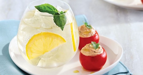 Sparkling Basil Lemonade