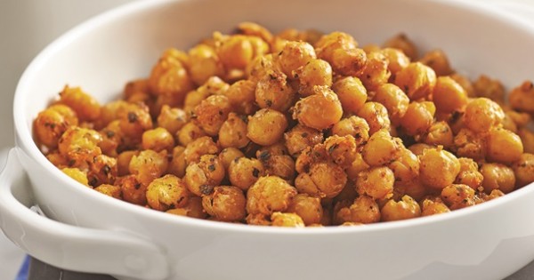 Roasted Cajun Chickpeas