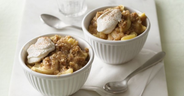 Microwave Apple Crisp