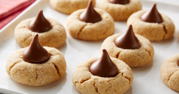 Classic Peanut Butter Blossom Cookies