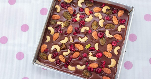 Chocolate Bark with Cranberries and Nuts