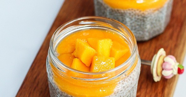 Delicious Mango and Coconut Chia Pudding