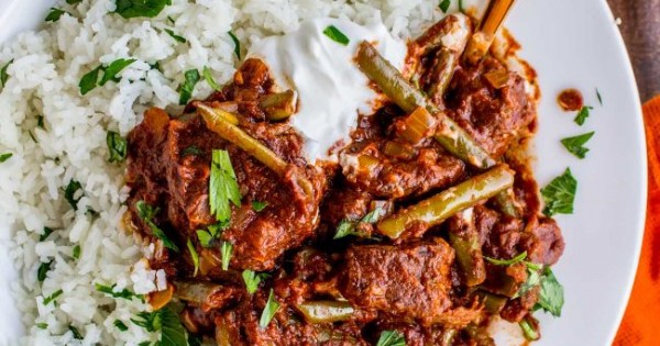 Braised Beef and Green Bean Stew (Lebanese Lubee)