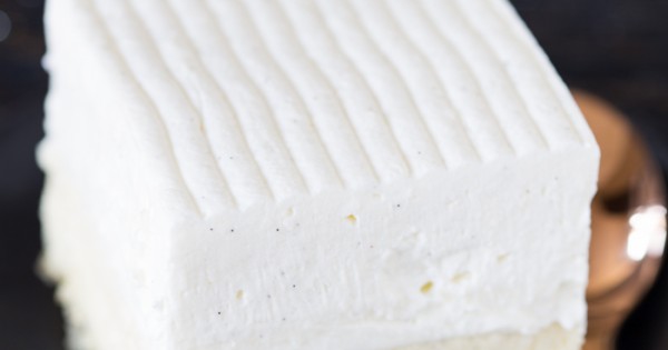 Vanilla Bean Cheesecake