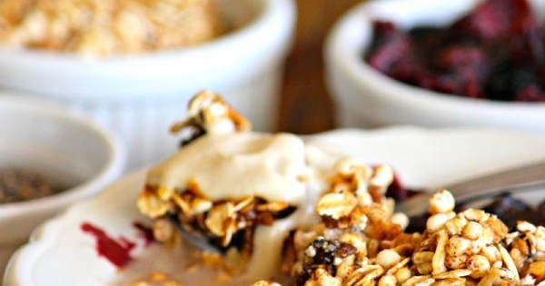Coconut Granola Bowla