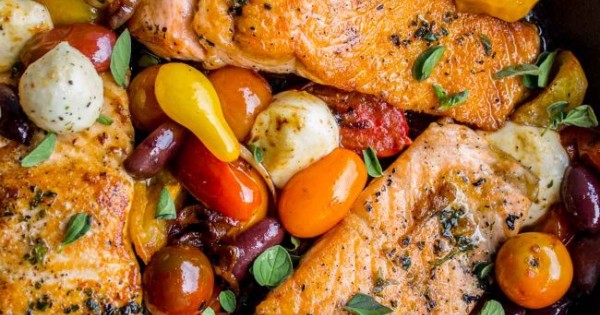Pan-Seared Salmon with Cherry Tomatoes and Mozzarella