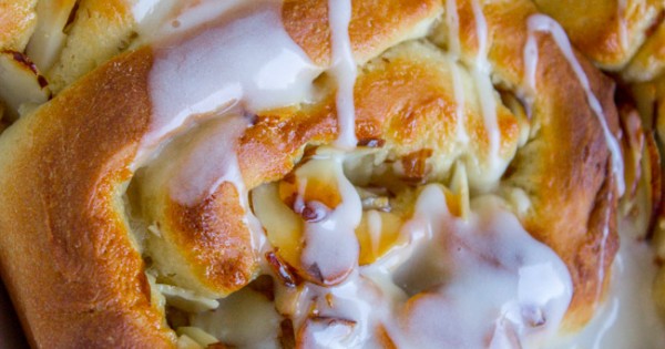 One Hour Honey Almond Crunch Rolls