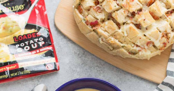 Cheddar Bacon Ranch Pull Apart Bread