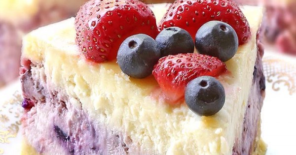 Summer Berry Cheesecake