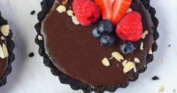 No Bake Mini Chocolate Tarts