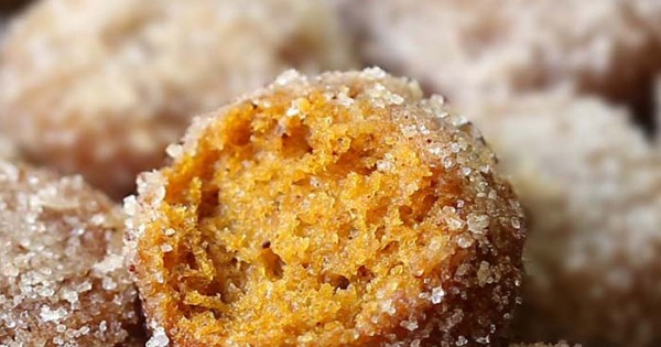 Baked Pumpkin Donut Holes
