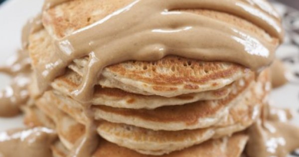 Old-Fashioned Peanut Butter Pancakes