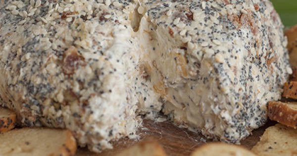 Everything Bagel Cheese Ball