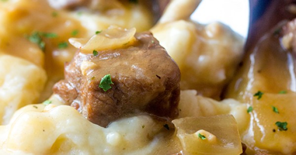 Slow Cooker Beef Tips and Gravy