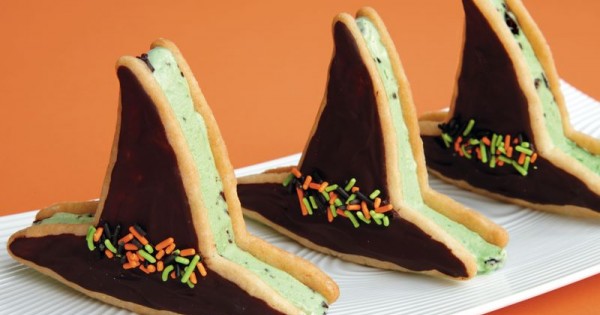 Witch Hat Ice Cream Sandwiches