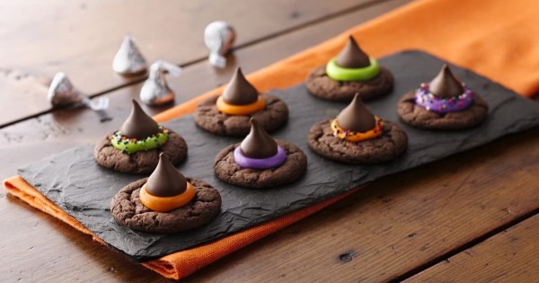 Easy Witch Hat Cookies
