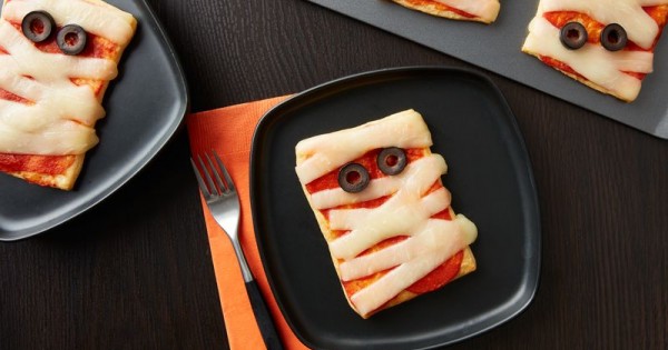 Crescent Mummy Pizzas