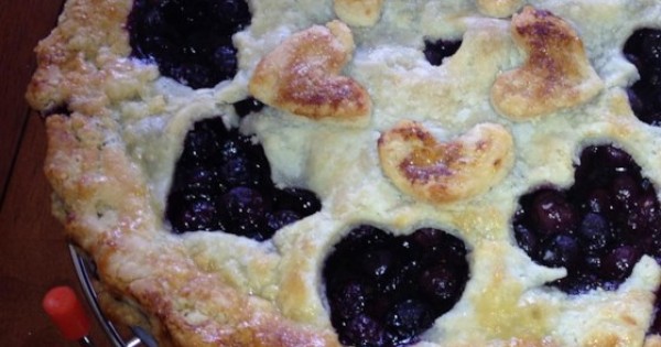 Grandma's Blueberry Pie