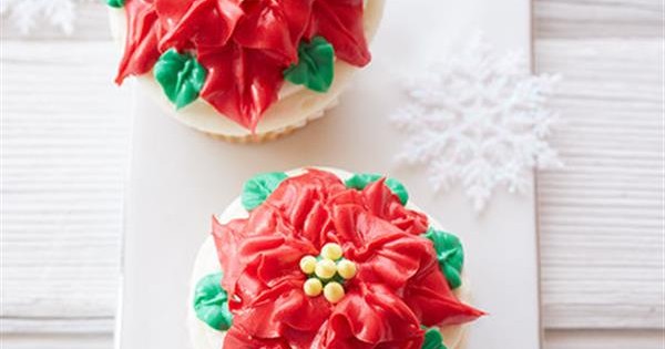 Poinsettia Cupcakes