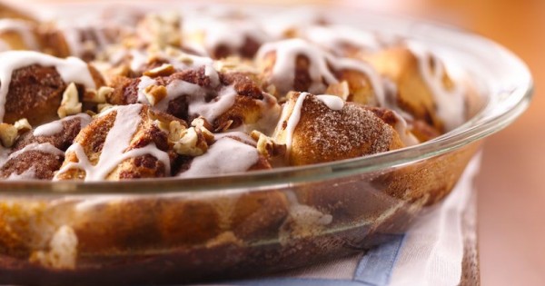 Iced Cinnamon Roll Coffee Cake