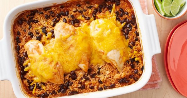Cheesy Southwest Chicken and Rice Casserole