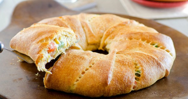 Chicken Pot Pie Crescent Ring