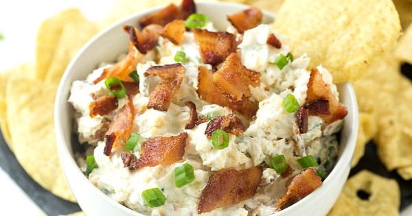 6-Ingredient Gouda Bacon Ranch Dip